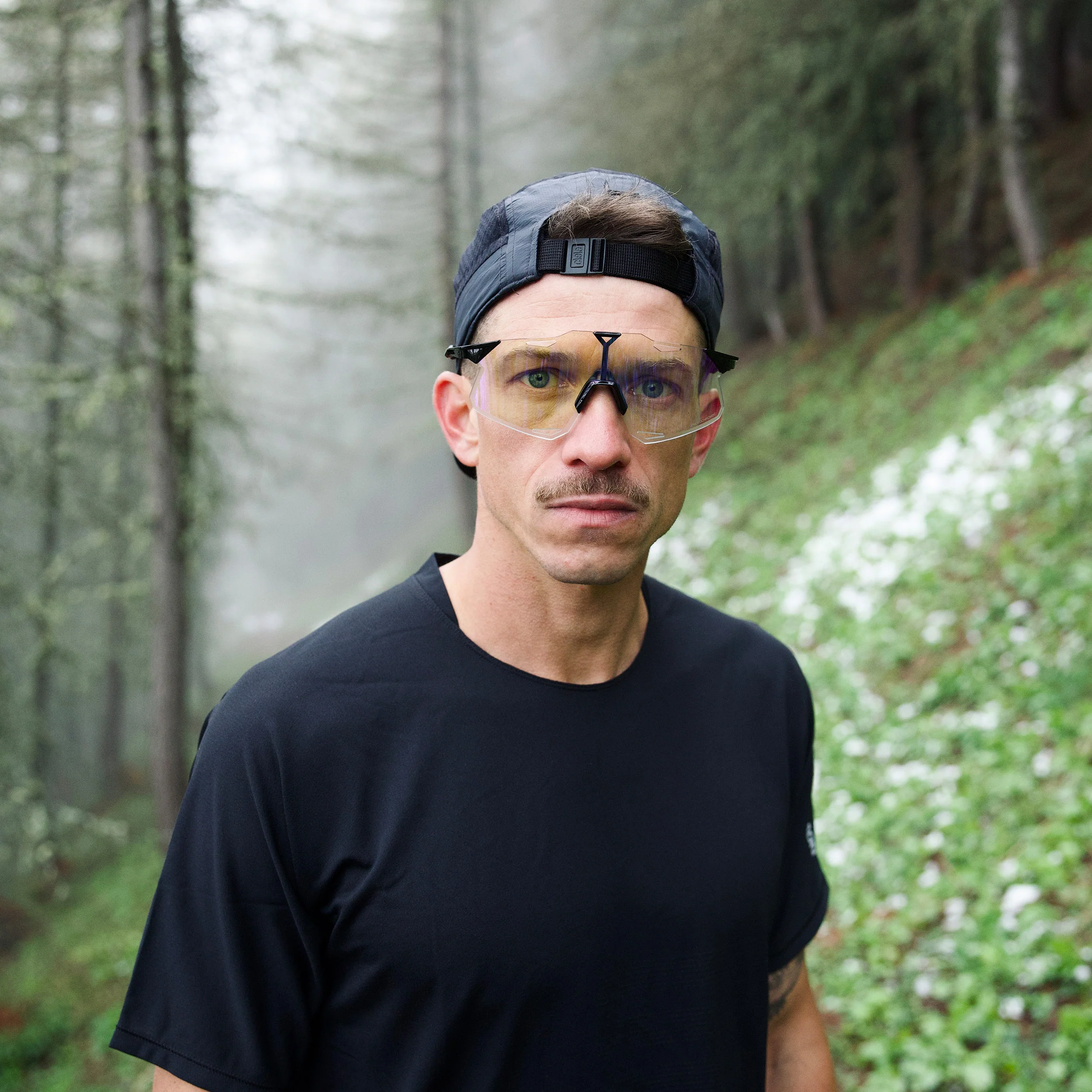 HYPERCRAFT - Gloss Black - Photochromic Purple Mirror - Image 5