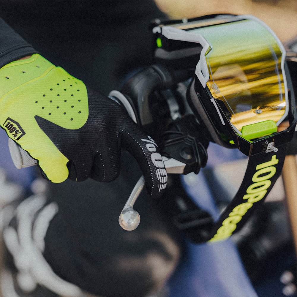 ITRACK Gloves Black/Fluo Yellow - Image 4